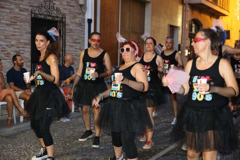 GALERIA DE FOTOS i PREMIS de les CARROSSES de BENIARBEIG: guanyen el Tadeo Jones i el Circ de Segària GALERIA DE FOTOS i PREMIS de les CARROSSES de BENIARBEIG: guanyen el Tadeo Jones i el Circ de Segària